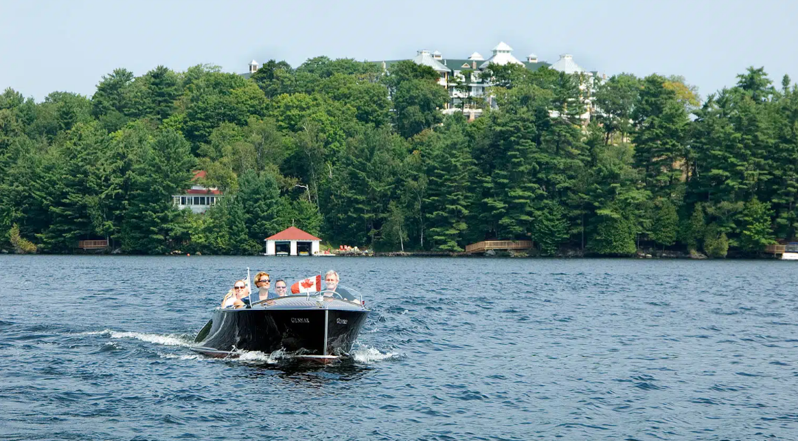 muskoka-lakes-boating