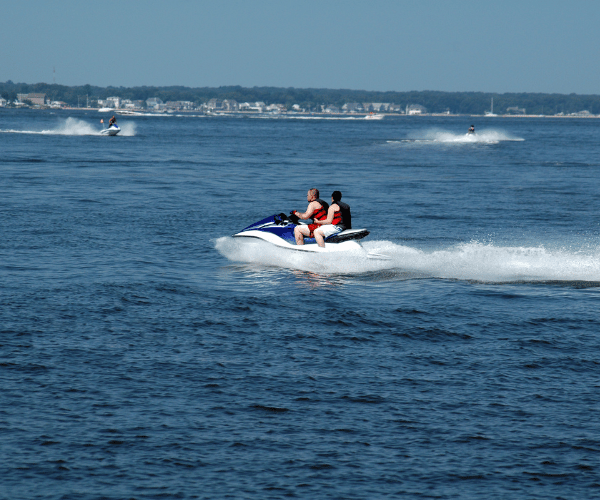 hourly-wave-height-data-for-real-time-marine-awareness