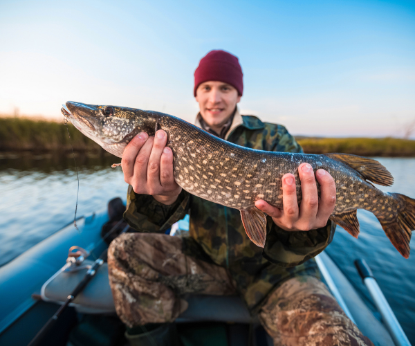 purpose-built-fishfinder-with-basic-gps
